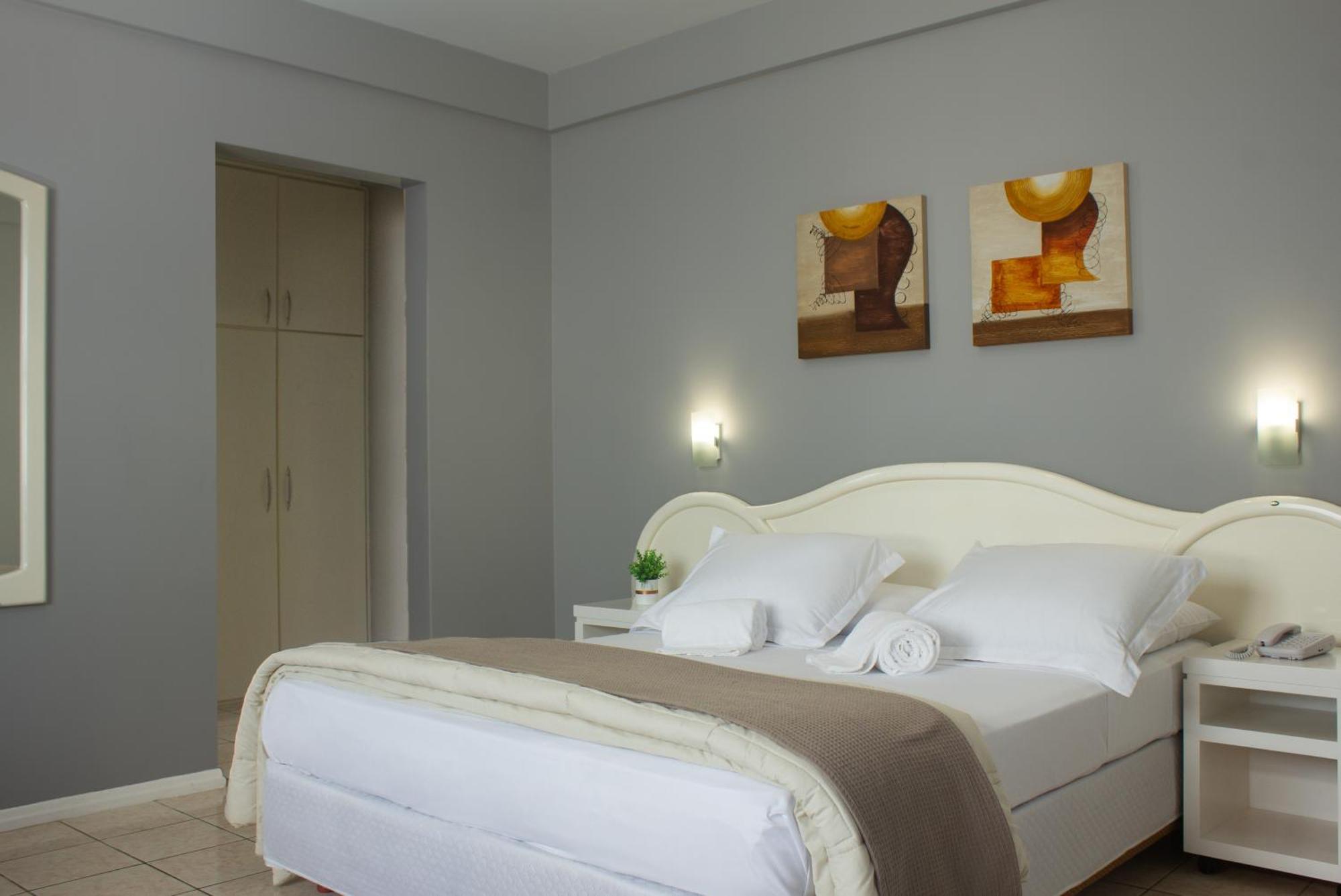 Hotel Cavera アレグレテ エクステリア 写真