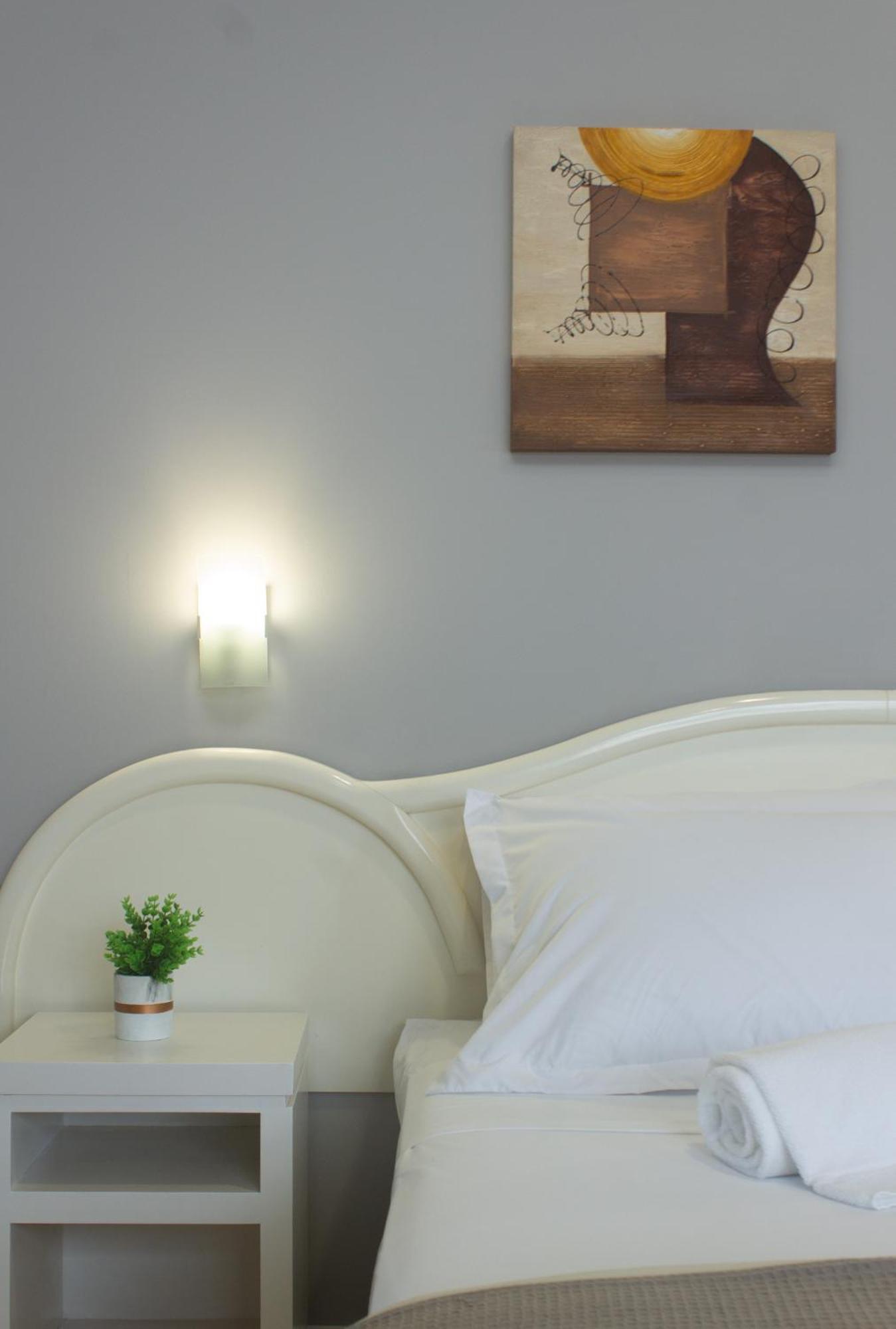Hotel Cavera アレグレテ エクステリア 写真