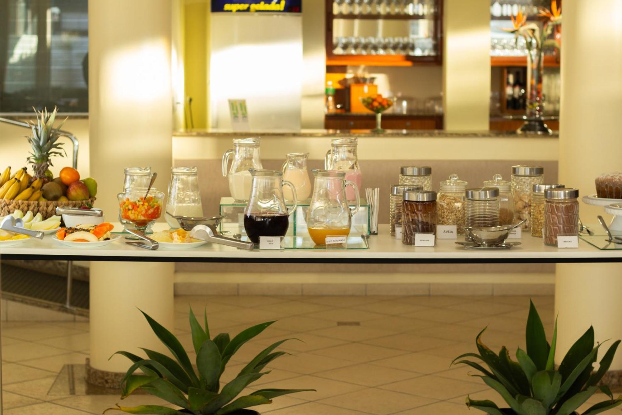 Hotel Cavera アレグレテ エクステリア 写真