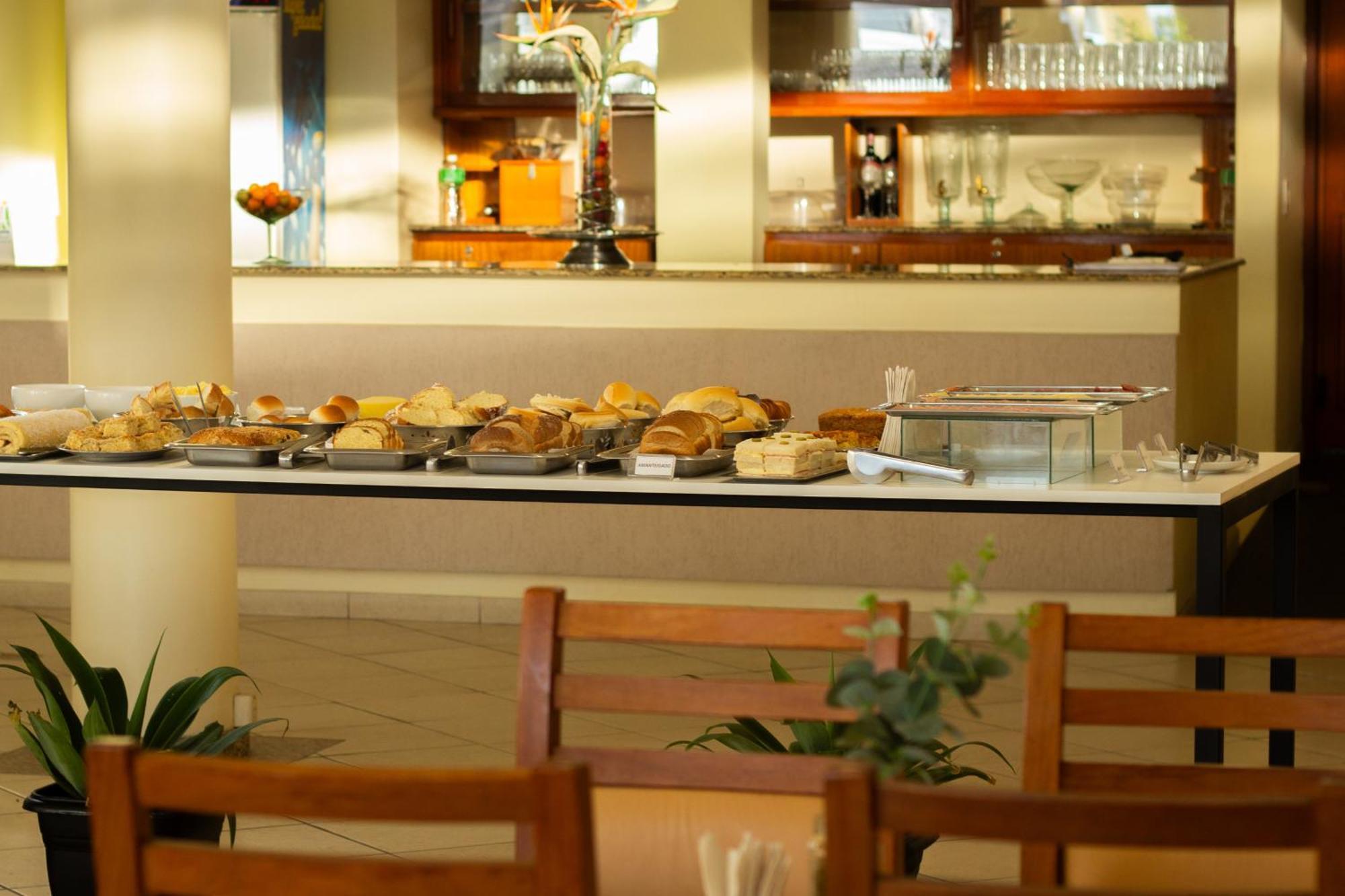 Hotel Cavera アレグレテ エクステリア 写真